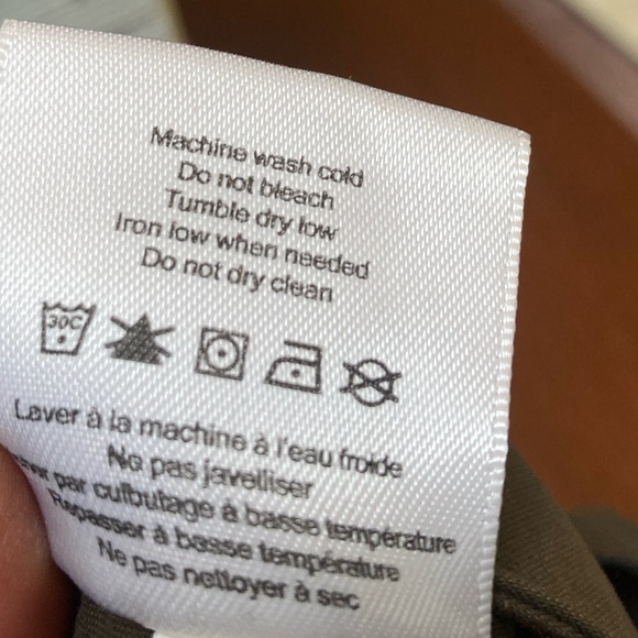 3/$30 | MEC | Lightweight Bermuda Shorts - 10, Tan/Khaki - Picture 10 of 10